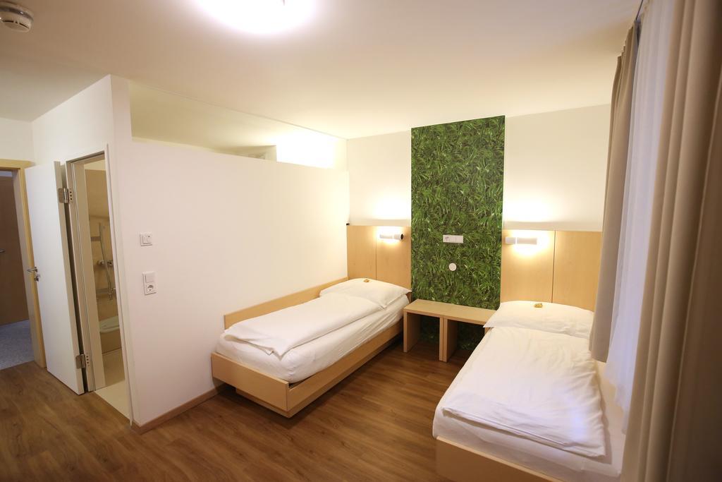 Hotel Sankt Magdalena Linz Pokój zdjęcie